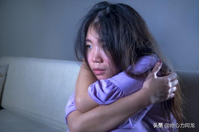 秋霞论坛，住家保姆秋霞13__人生何处不相逢，故人相见泪两行