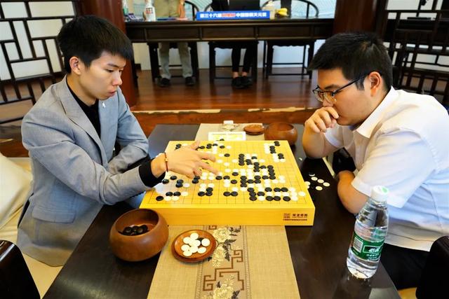 深一度｜一座江南水乡与围棋的22年