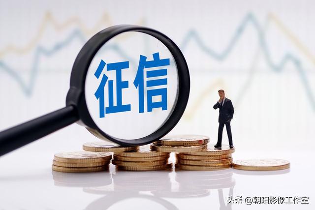 欠信用卡15万3年没还了，现在是不是很多人欠信用卡？你欠了多少呢？还不上会不会坐牢